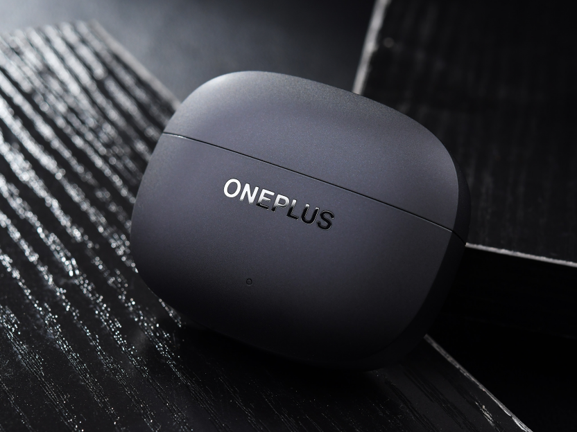 枪神出击颗颗必秒 3499元起售一加 Ace 6 至尊版亮点解析