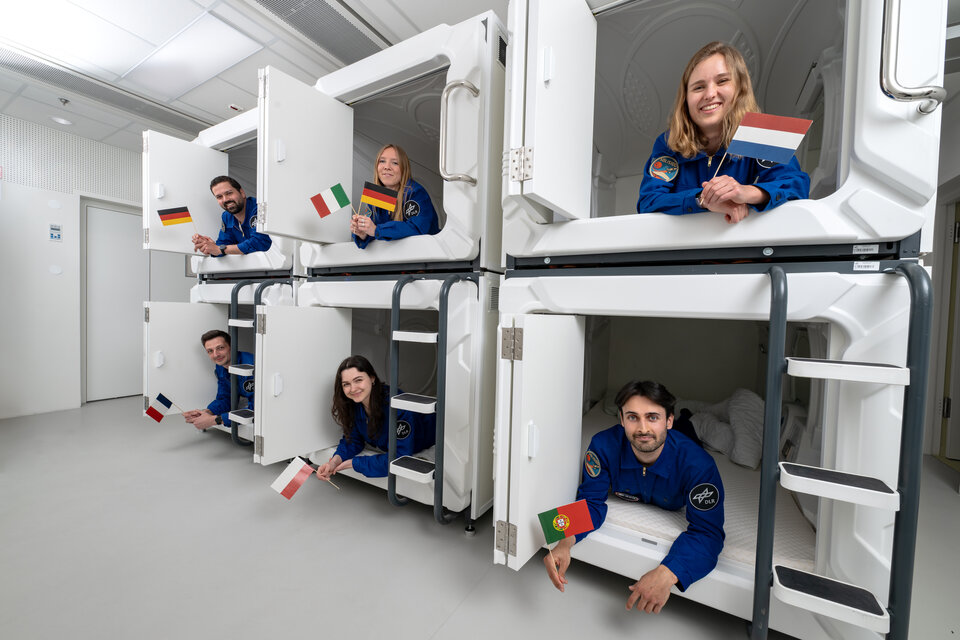 SOLIS100 sleeping pods