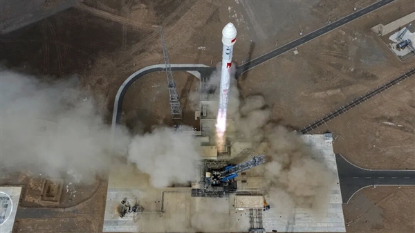蓝箭航天大红屏！朱雀二号改进型遥五运载火箭发射成功