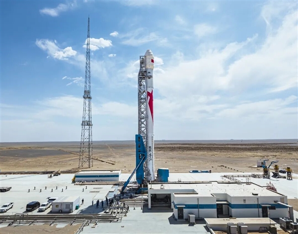 蓝箭航天大红屏！朱雀二号改进型遥五运载火箭发射成功