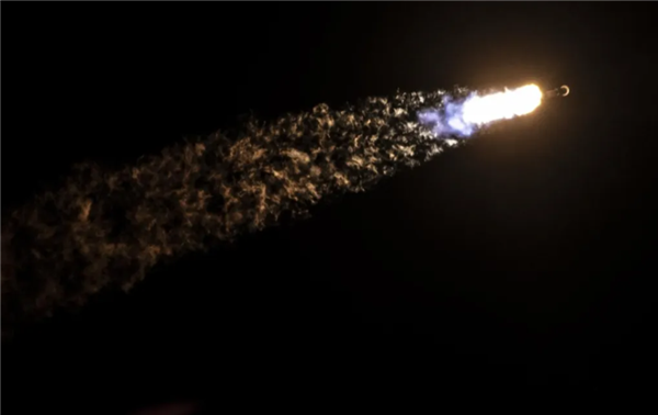 7倍音速撞击!美天文学家预测:SpaceX一火箭残骸将于8月5日撞击月球