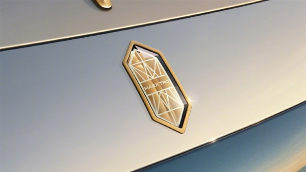200万级国产车来袭！余承东：华为尊界S800 Grand Design典藏大观6月上市