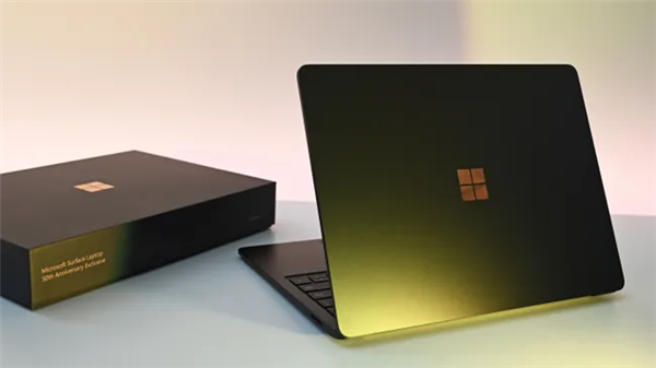 全球限量仅50台!绝版Surface送修 微软却寄回一台普通款