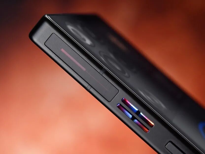 红魔11S PRO+全面评测：把性能做得“风生水起”