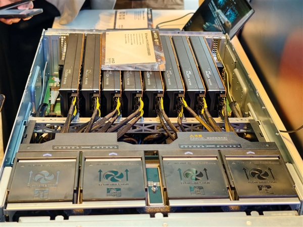 AMD在中国干了件大事！苏姿丰：CPU、GPU要干到1:1 送超级福利