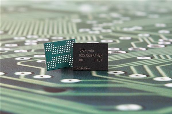 SSD缺货涨价厂商赚麻了！NAND五大厂营收暴增83.7%：三星直接翻倍