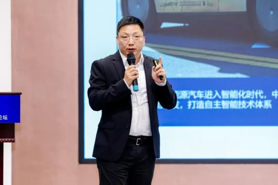 看见中国汽车的“同济”力量！2026中国汽车论坛同济大学专场主题论坛在上海嘉定召开