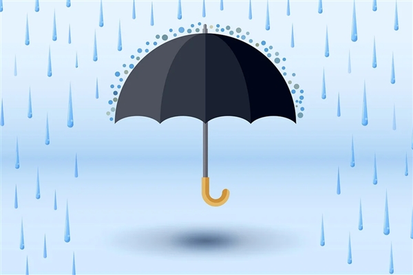 暴雨淹了家:夫妻俩1个玩手机1个补觉 太淡定了