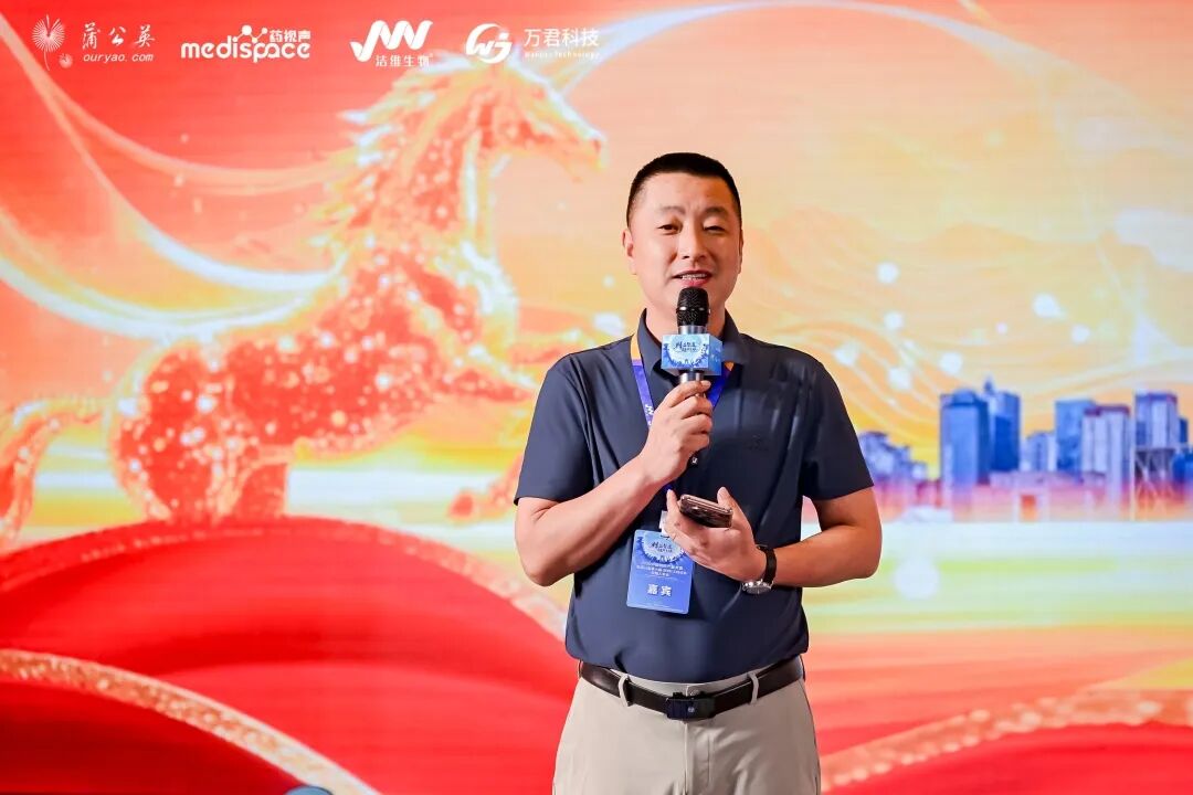 yangqifeng.JPG