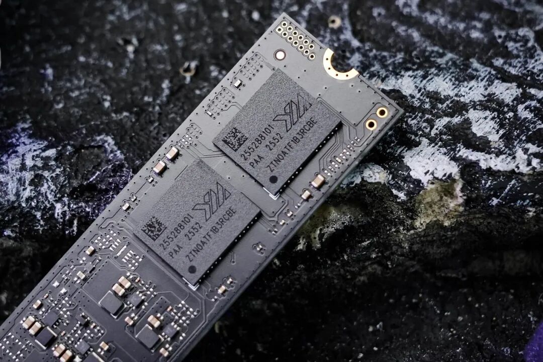 致态TiPlus9100固态硬盘评测 “全能战士”Gen5超级进化