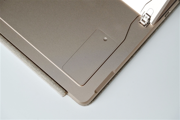 全能2合1 AI平板生产力拉满！全新13英寸Surface Pro图赏