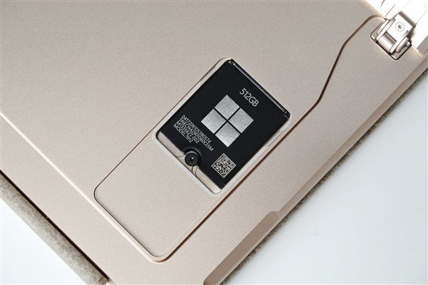 全能2合1 AI平板生产力拉满！全新13英寸Surface Pro图赏