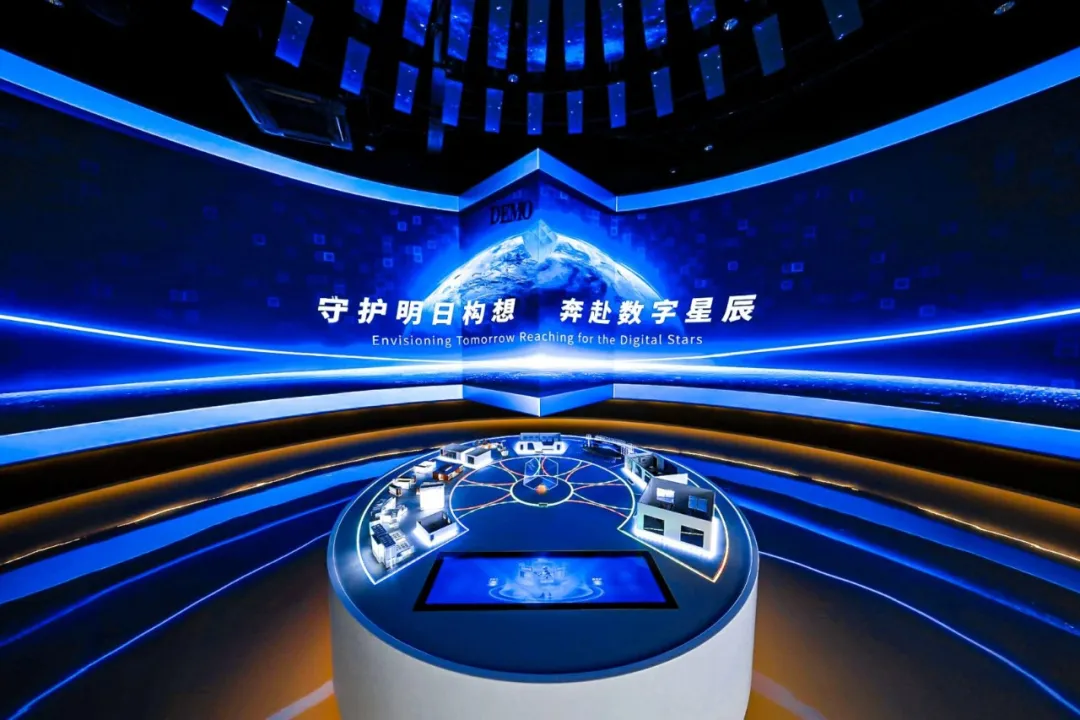 位于企业服务中心内部的北京人工智能数据沙盒实验室沙盘演示空间。受访单位供图​