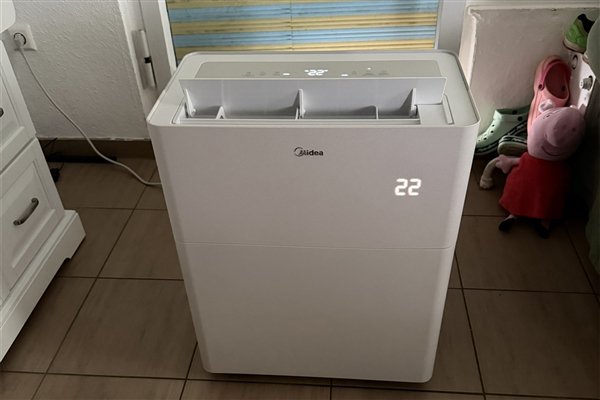 责任编辑：振亭