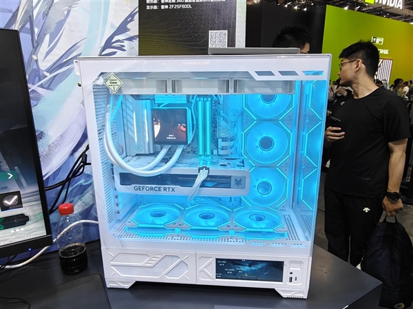 “三十而丽”的万丽：从造好一张卡到管好一整台PC