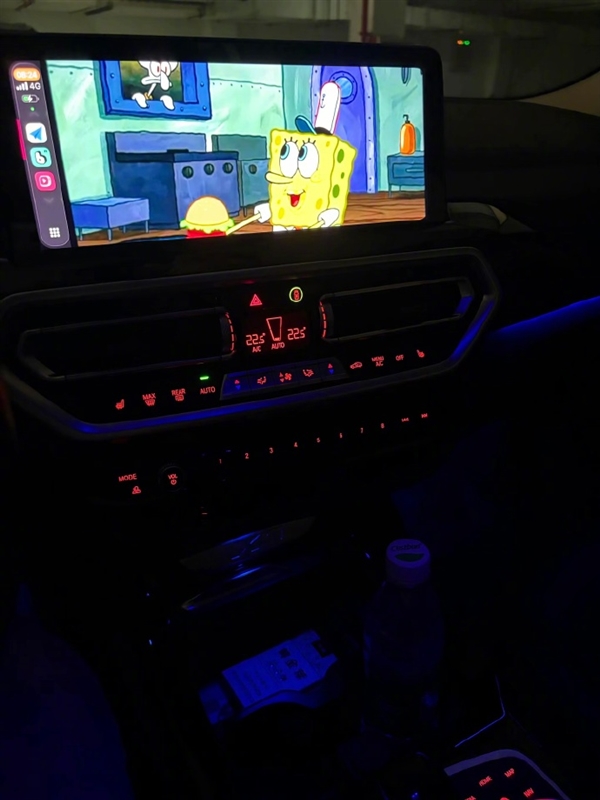 CarPlay要爆改燃油车：一部iPhone让老车变身智能电车