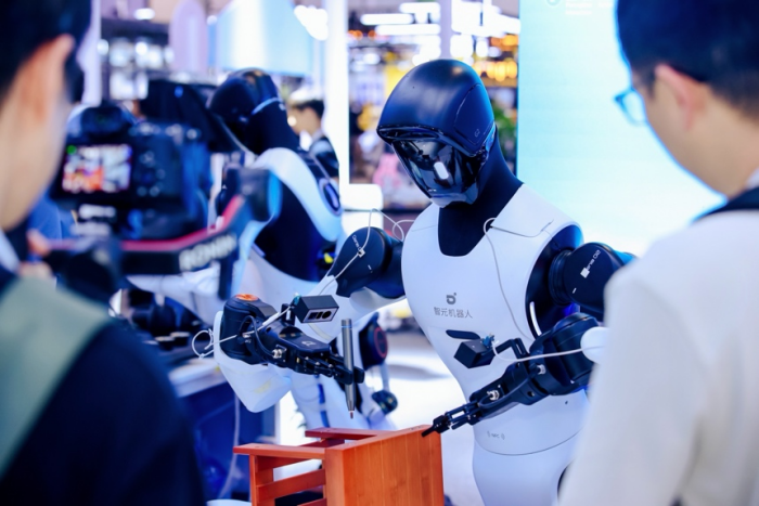 WAIC 2026观察：人工智能硬核创新成果落地，AI正在进入“产业兑现期”