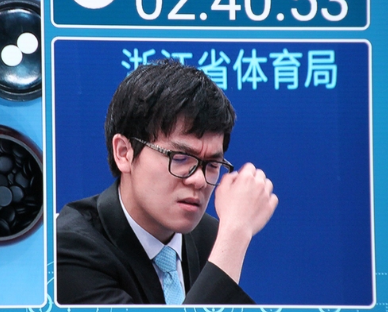 首次获得菲尔兹奖 中国数学站上了全人类的最高峰！