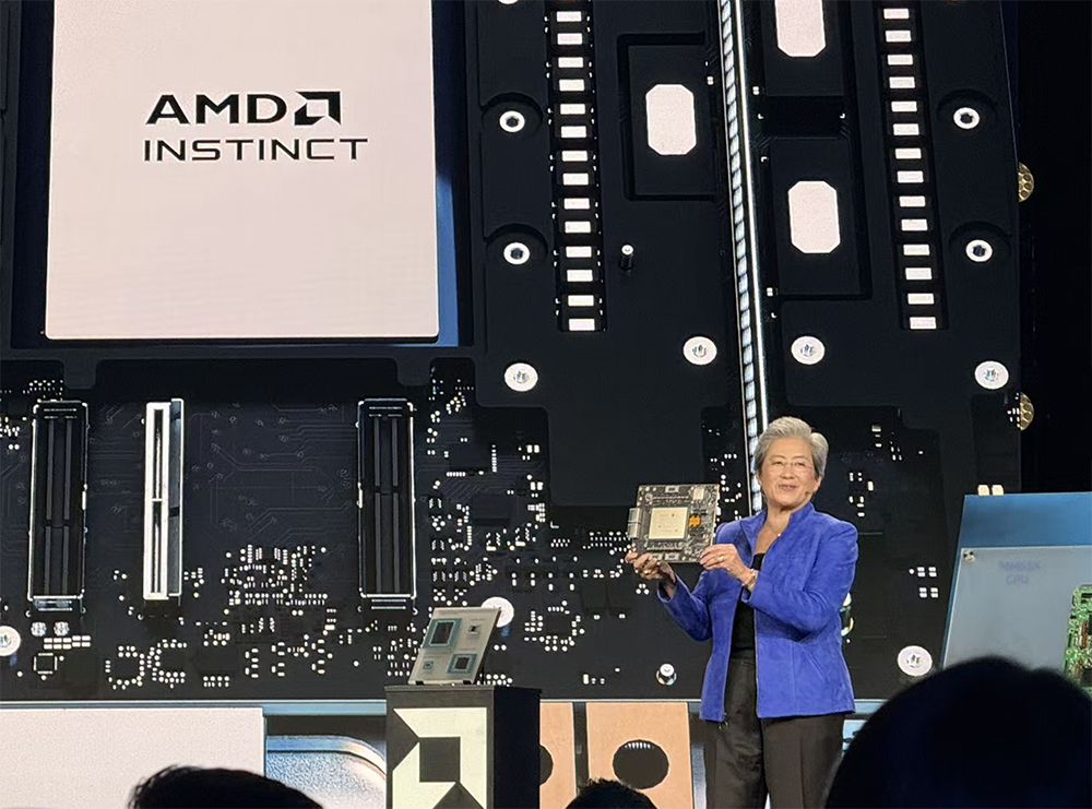 全球首颗2nm GPU来了！苏姿丰甩出“最强AI机架”，CPU性能干翻英伟达