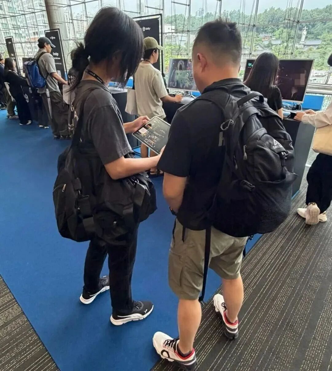 Will在会场内与听众交流
