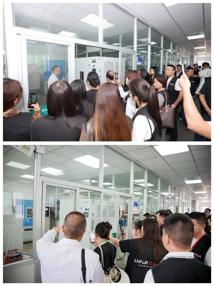 ▲全国授权客户参观耀东华集团检测中心