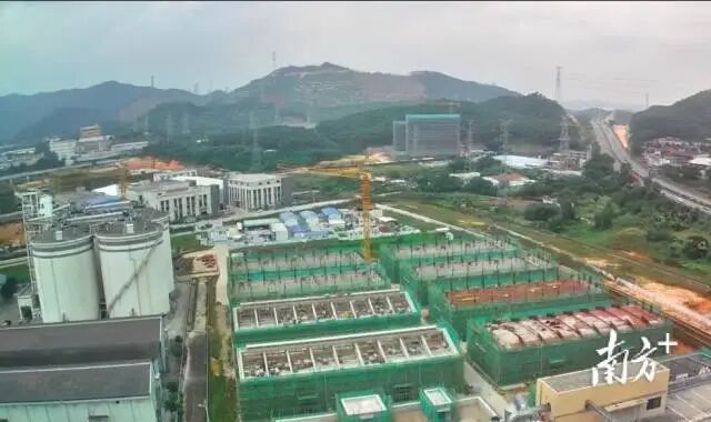 星火产业园解决了当地摩托车配套企业喷涂难题。 受访者供图