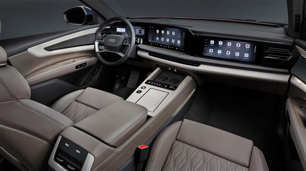 奥迪史上最大SUV登场！奥迪Q9正式发布：V8动力叫板奔驰GLS 63