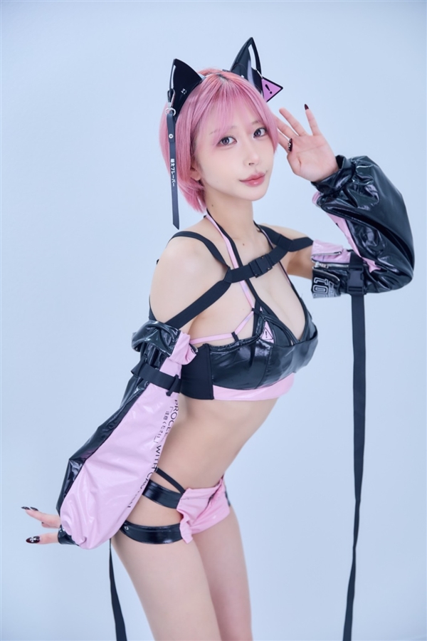 日本小姐姐西井綾音Cos春丽美图 身材太犯规了！