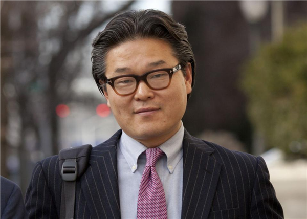 刚刚450亿美元爆仓、如今婚礼照办！华尔街00后股神发致歉信：彻底失败