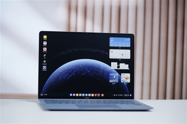 9999元起 华为全新MateBook Pro发布：升级麒麟X90 Plus、40W性能释放