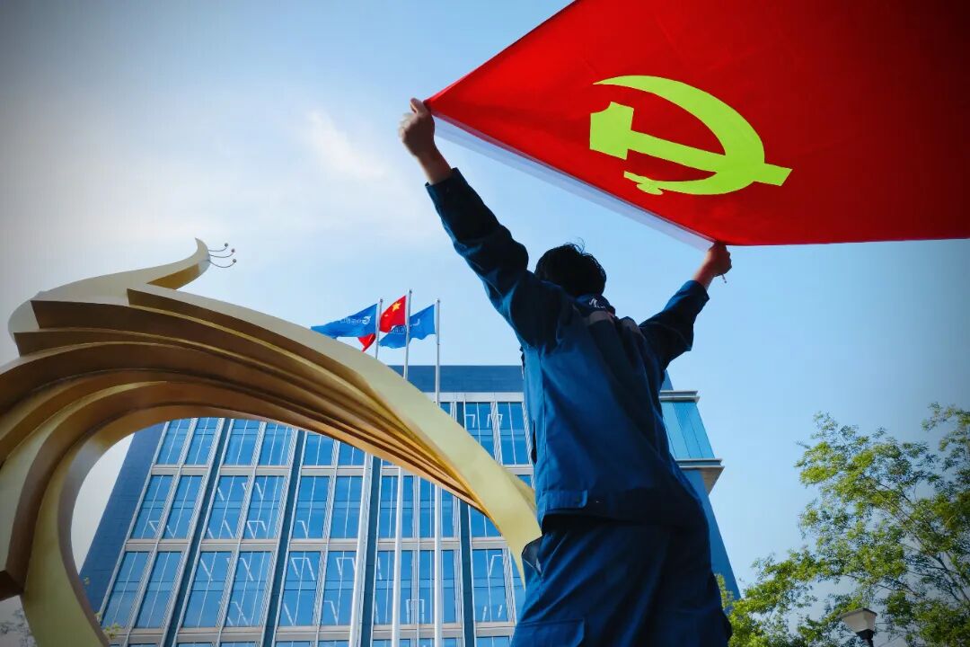 自由创作类-技术创新中心-王敏-吾心向党.jpg