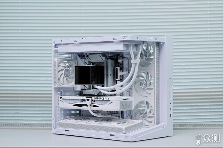 8月头铁装机：9850X3D+5070Ti星曜海景房主机_新浪众测