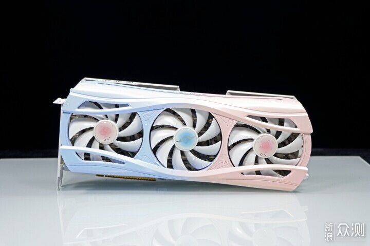 9600X 搭配单通道 DDR5 就很强了！_新浪众测