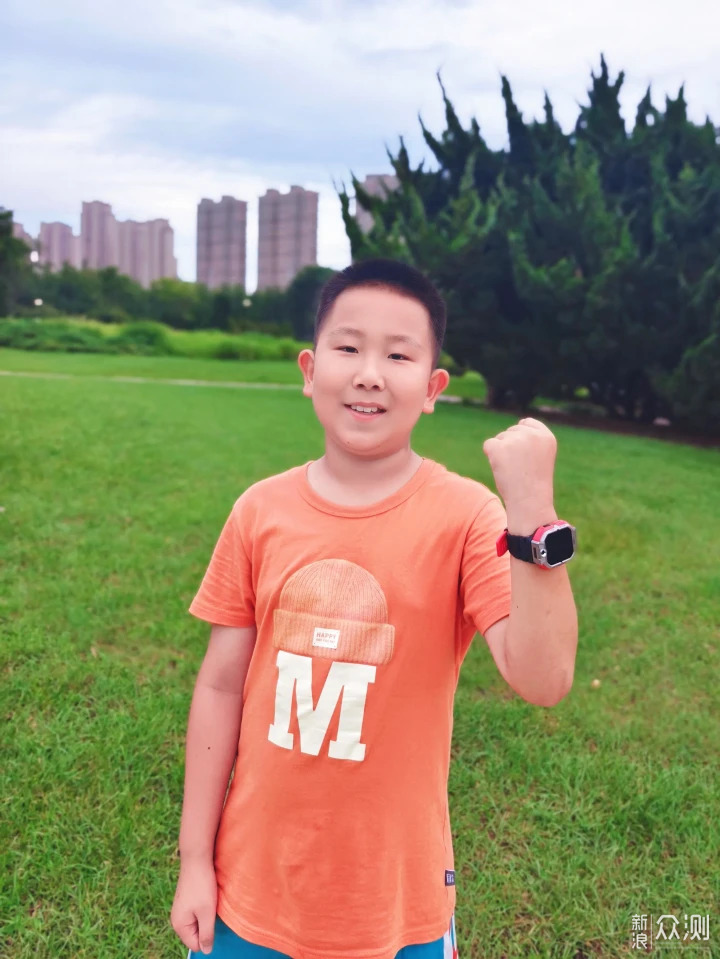 假期遛娃保镖,REDMI儿童手表 Pro体验分享!_新浪众测