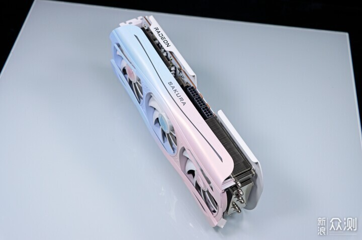 9600X 搭配单通道 DDR5 就很强了！_新浪众测