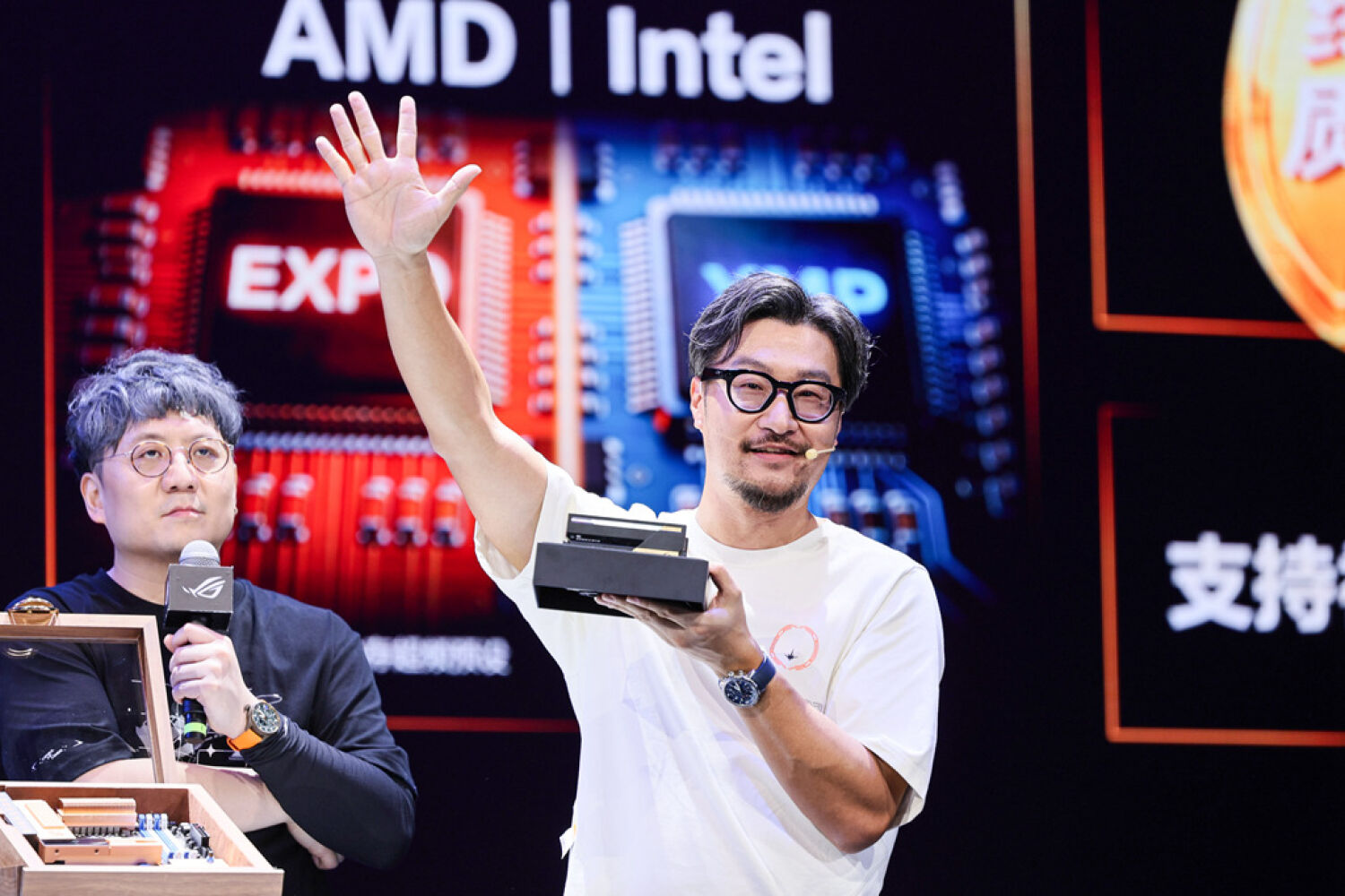 信仰加成ROG DAY 2026，ROG幻刃内存闪亮登场