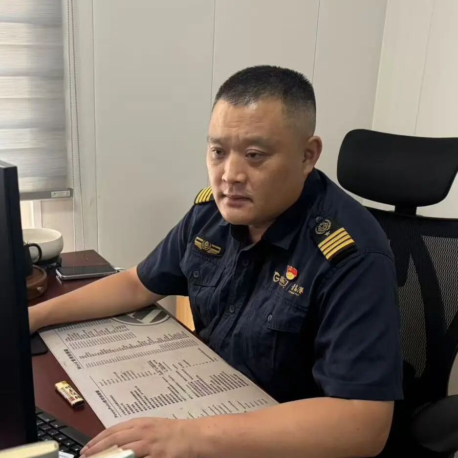轮驳2.jpg