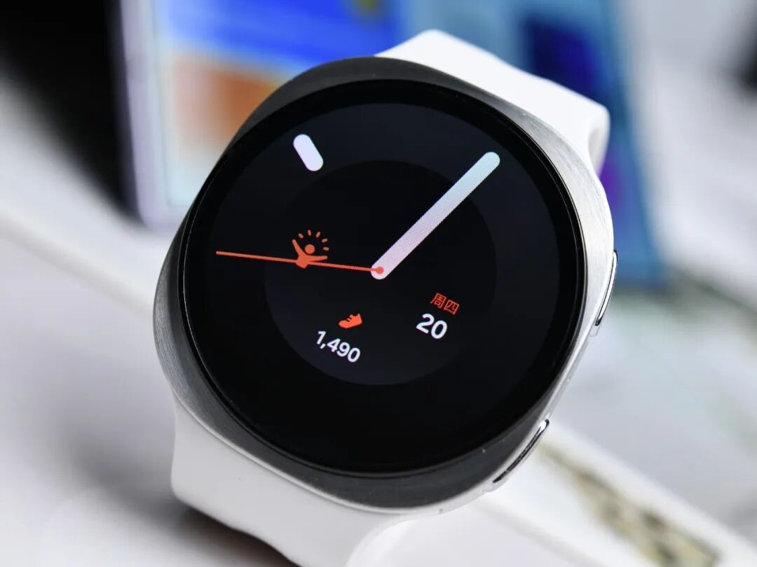 三星Galaxy Watch9全面体验：轻巧机身里的出色Galaxy体验