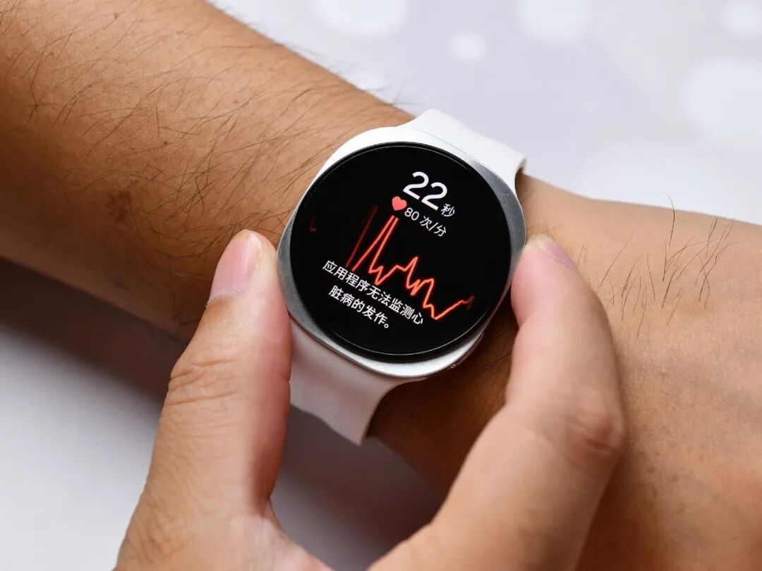 三星Galaxy Watch9全面体验:轻巧机身里的出色Galaxy体验