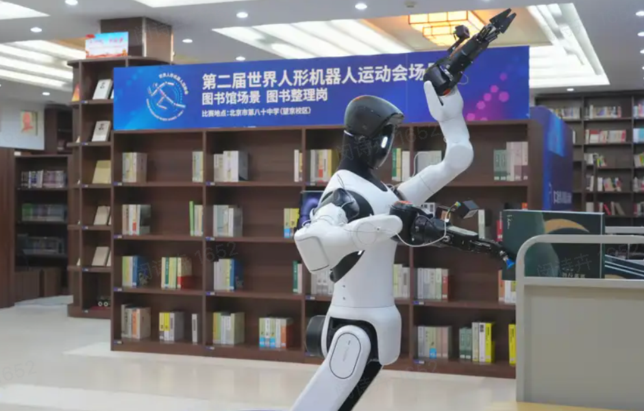 金牌奖牌双第一！智元“机器人奥运”首秀杀疯了，最能打的是“打工人”