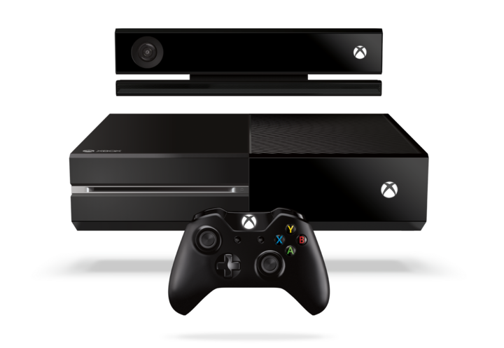 图｜2013 年初代 Xbox One 与配件官方图（图源 Xbox Wire）