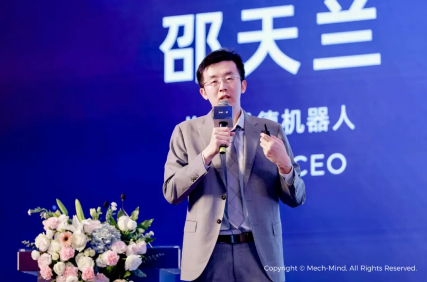 今天，梅卡曼德港股上市，三年营收超八亿，年复合增长率达46.6%