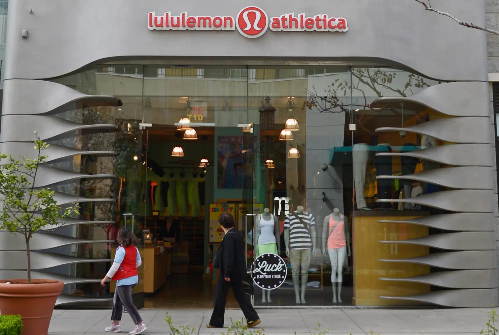 ▲Lululemon门店