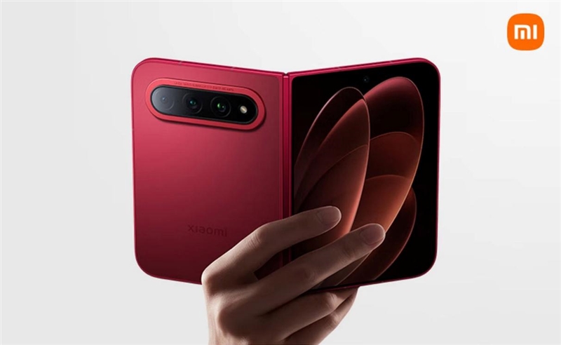 世界第一 小米18 Fold评测:LPDDR6领先全球 自研玄戒O3性能能效无短板