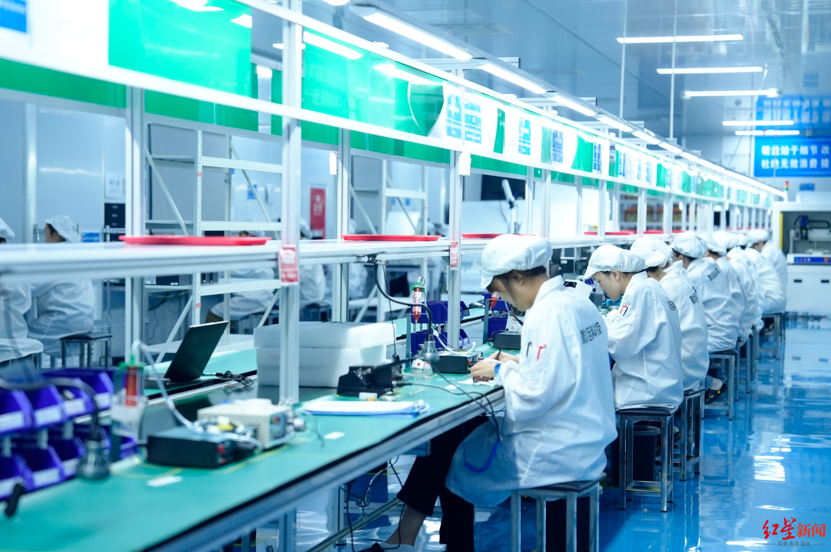 ▲2026年3月，影目在成都自建的AR智能眼镜工厂正式投产