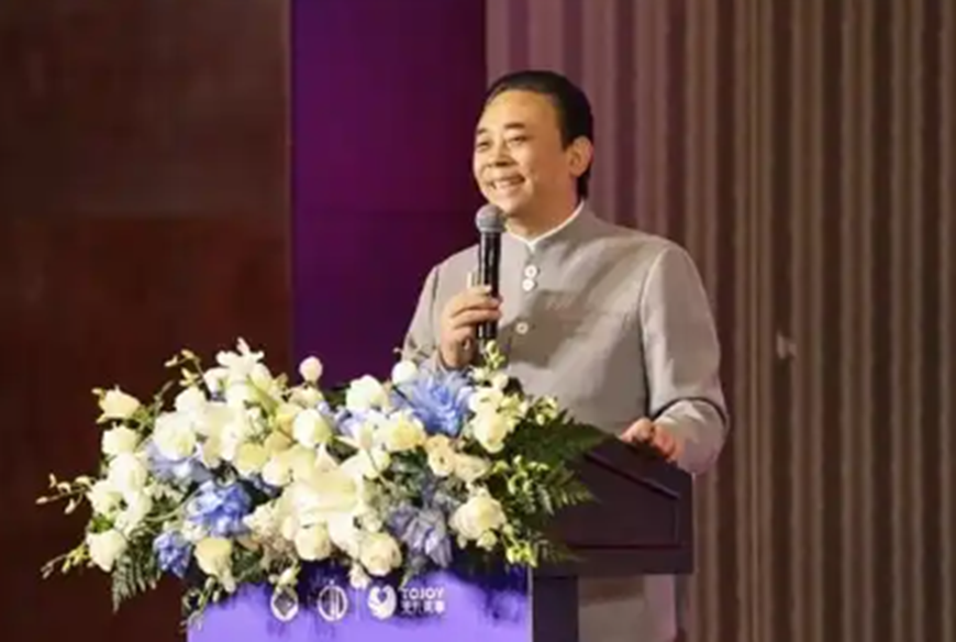 （图1：创始人卢俊卿 来源 微博）