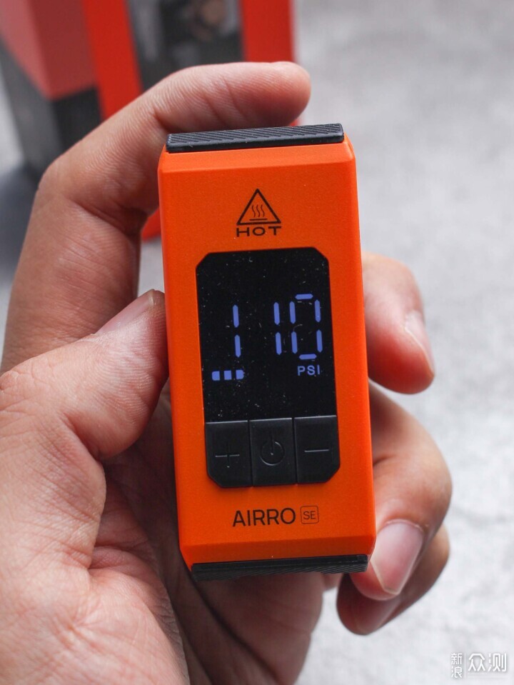 迈极炫AIRRO SE：口袋里的电动打气神器_新浪众测