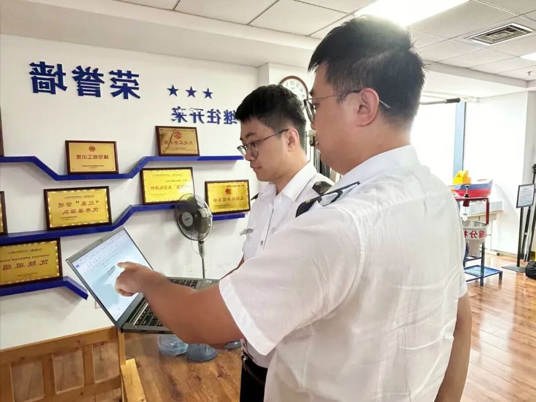 23c25ea7b97c08c6b745dcb649dbb64a_副本.jpg