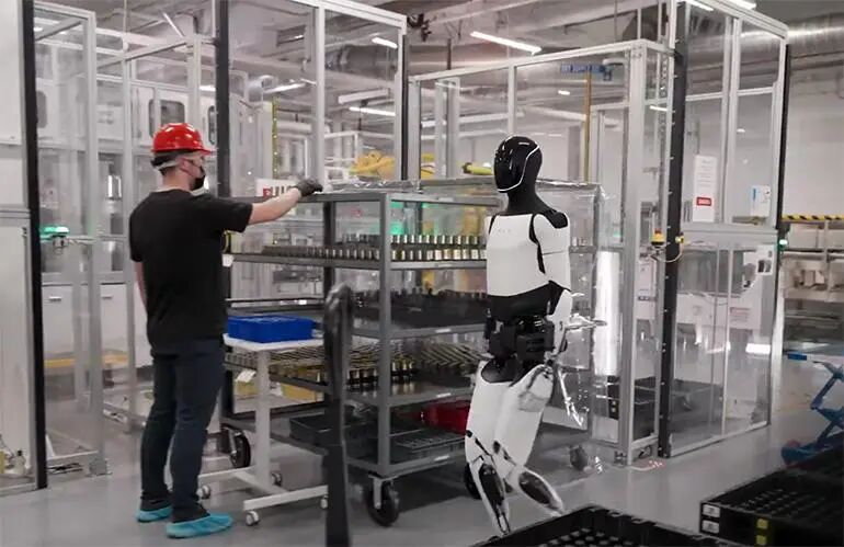 How to make robots predictable with a priority based architecture and a new legal model - The Robot Report