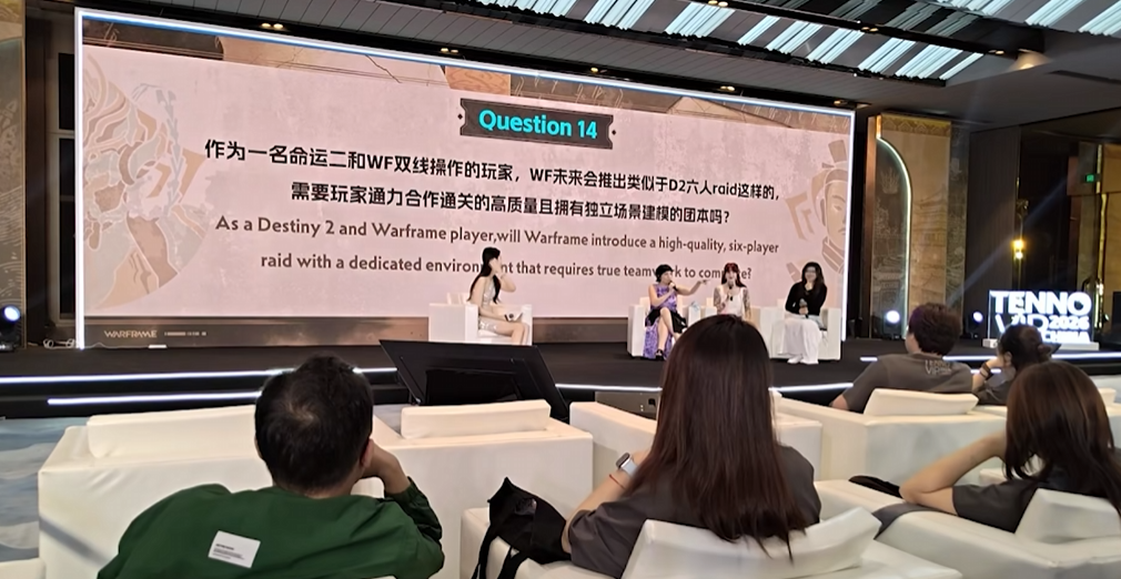 “莲妈”Rebecca笑着反问:“(这个问题)到底是谁选的?”